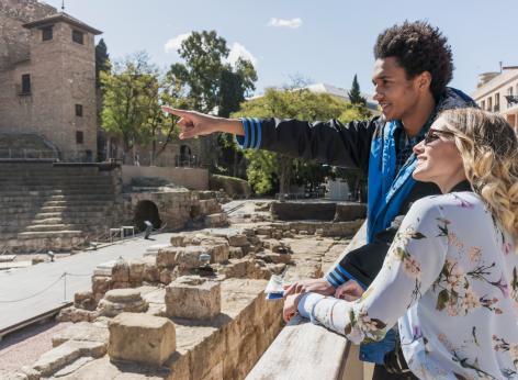 Avviso pubblico “i luoghi della cultura come poli territoriali per la sostenibilità” per proposte di iniziative a supporto dell’attuazione della Strategia Nazionale per lo Sviluppo Sostenibile – Vettore 2 “Cultura per la sostenibilità” – SNSvS5